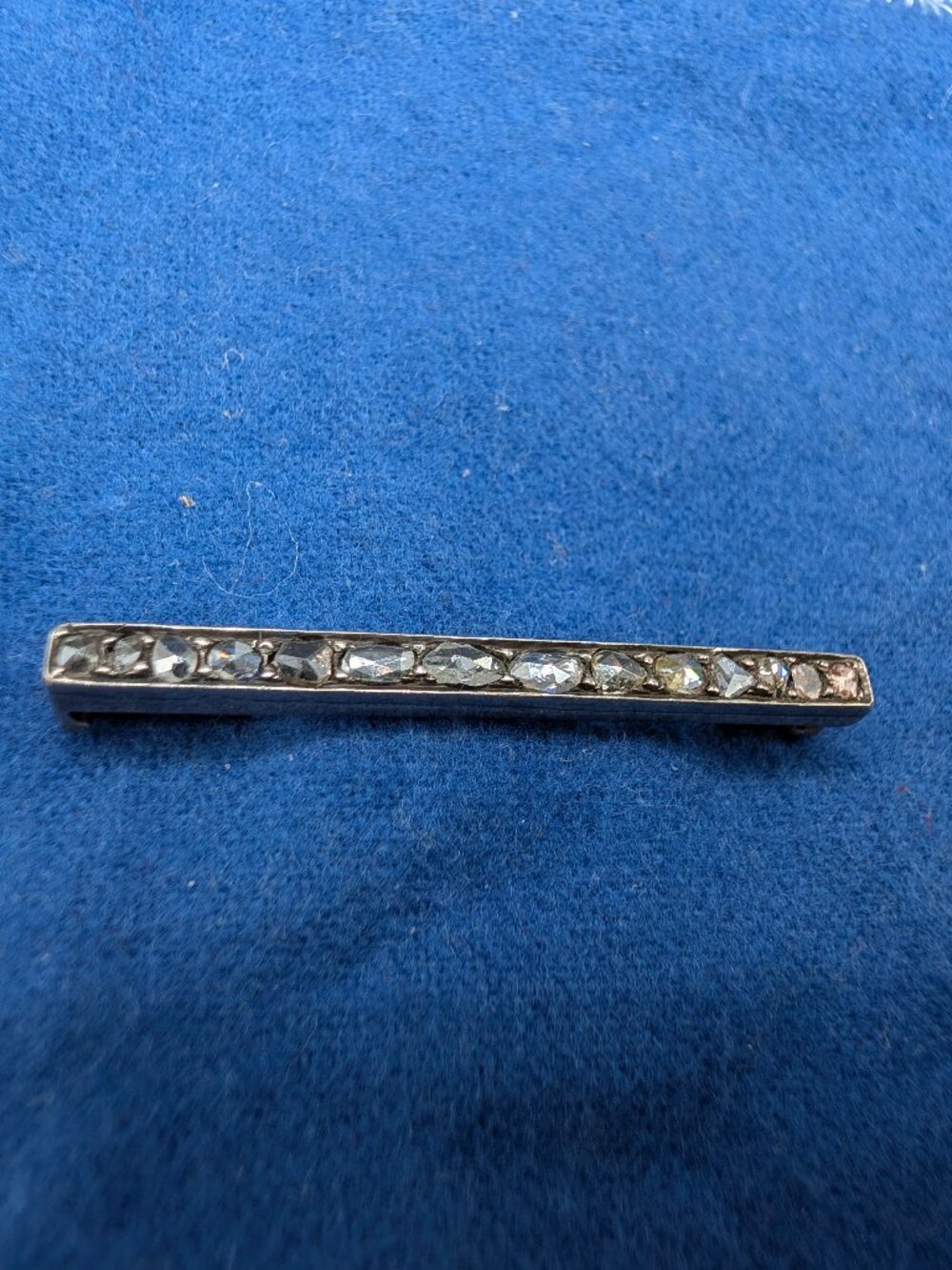 Vintage Sterling Silver,22K Gold,Diamond Chip Brooch - Picture 9 of 16